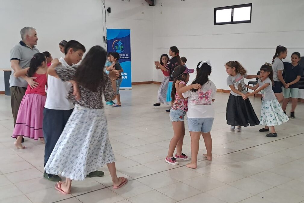 TALLER INFANTIL DE FOLCLORE