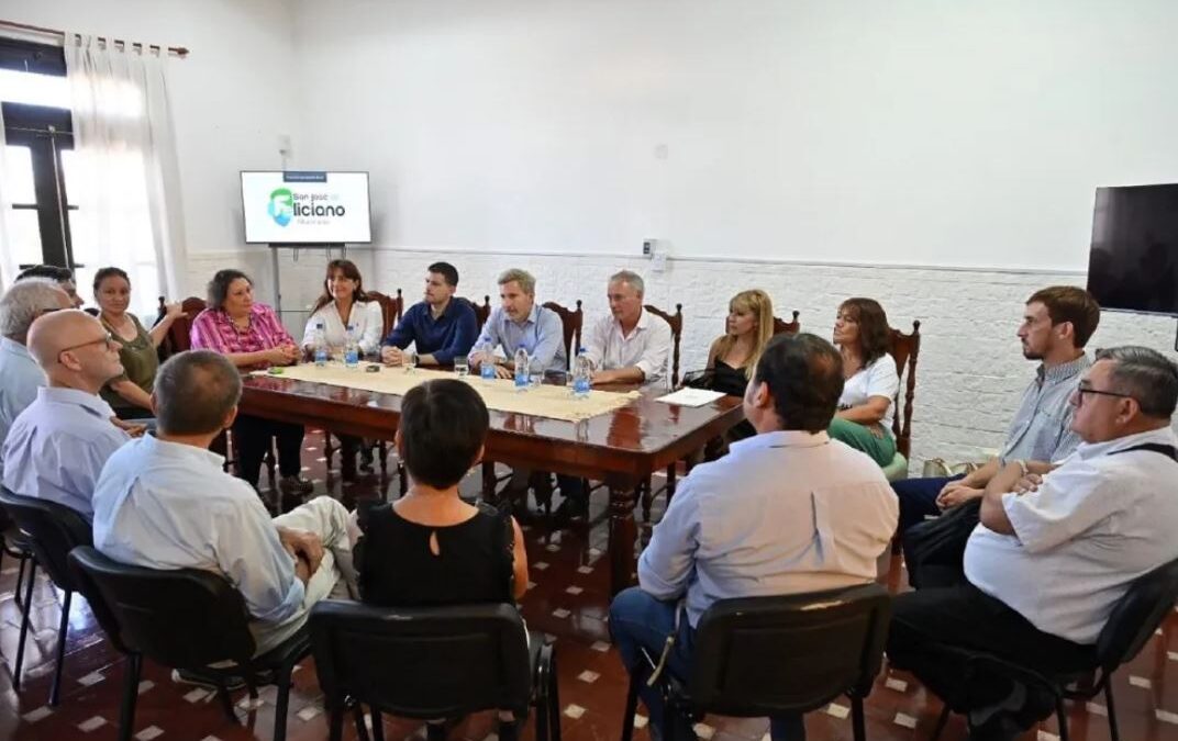 FIRMA CONVENIO REPARACIÓN RUTAS PROVINCIALES
