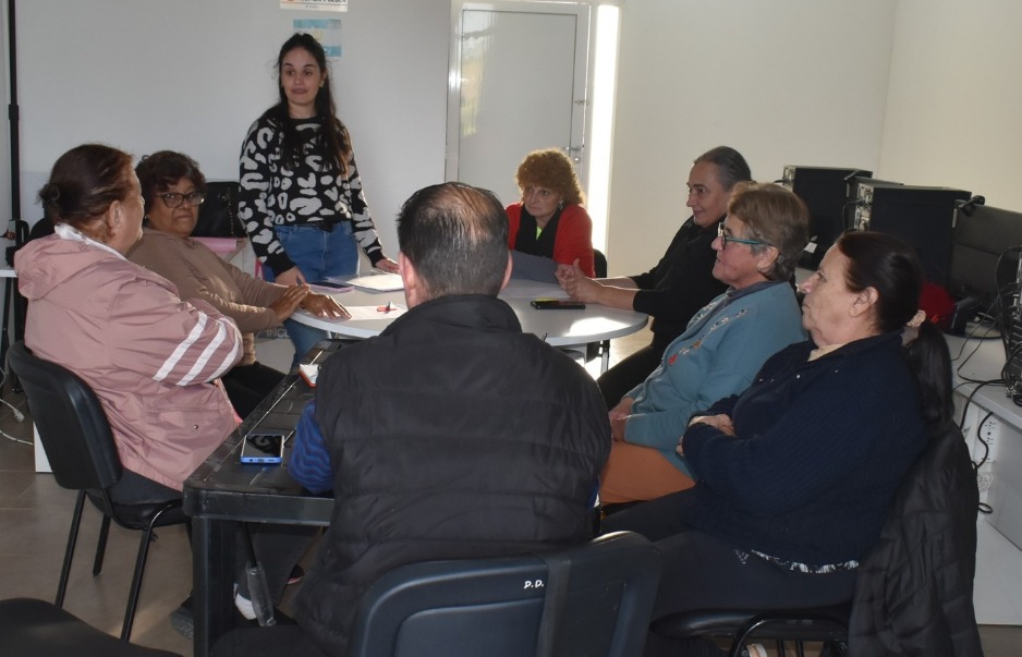 TALLER PARA ADULTOS MAYORES
